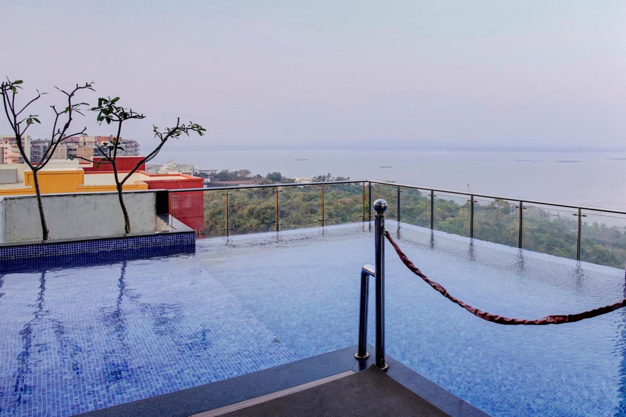 Flagship Santoshi Holiday Home Dabolim Extérieur photo